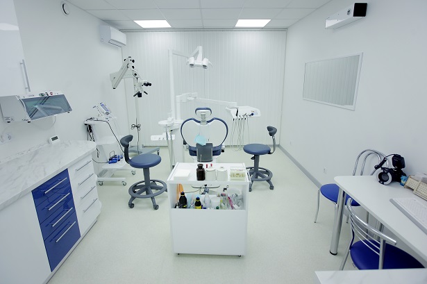 Стоматологія «Andreev Dental Clinic» (Андрєєв Дентал Клиник)