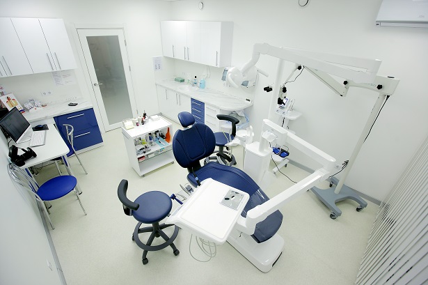 Стоматологія «Andreev Dental Clinic» (Андрєєв Дентал Клиник)