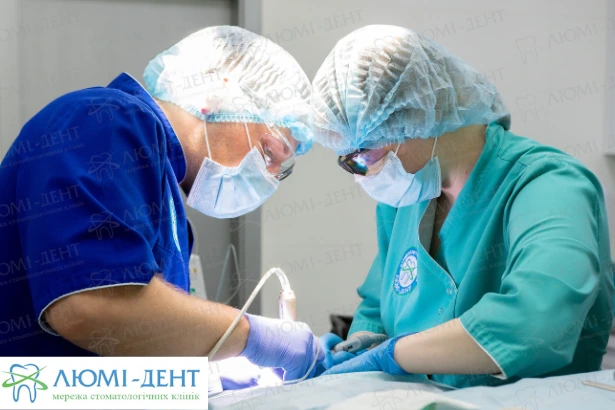 «Люмі-Дент» мережа стоматологічних клінік (Оболонь)