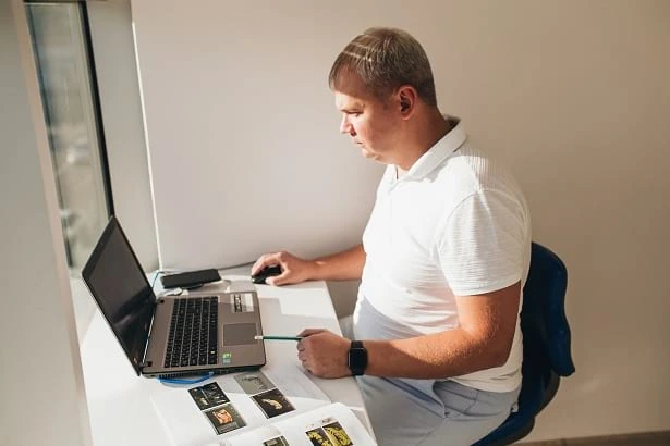 Стоматологія «Dentistman» (Дентістмен на Волинській)