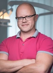 Ерметов Ігор Олегович