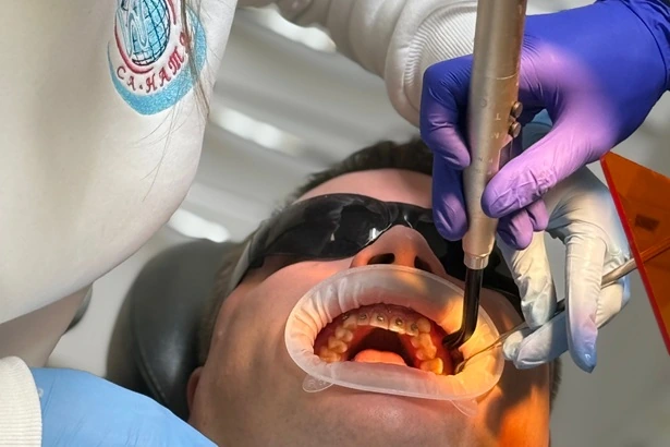 Dentistry «Sa-Nata» on Poznyaki