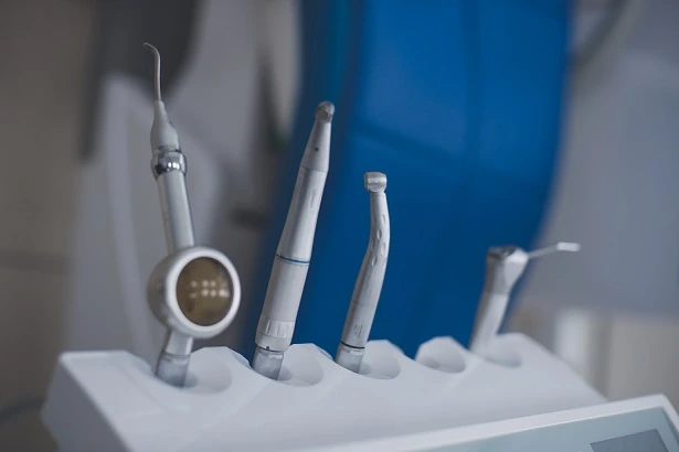 Стоматологія «Dentimi dental clinic» (Dr. Lavrinec) (Дентімі Дентал Клінік)