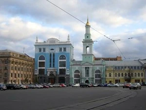 Стоматології на Подолі (Поділ)
