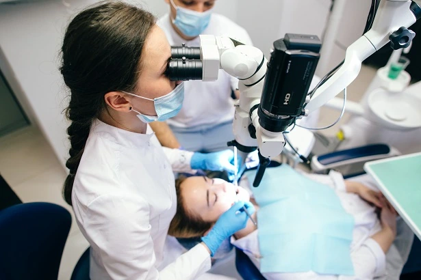 Стоматологія «Dentistman» (Дентістмен на Голосіївській)