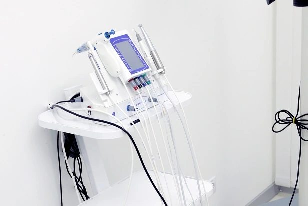 Стоматологія «Andreev Dental Clinic» (Андрєєв Дентал Клиник)