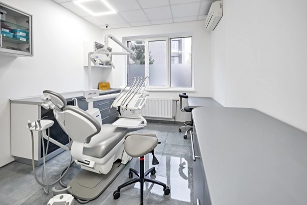 Стоматологія DRT Clinic (ДРТ клінік)