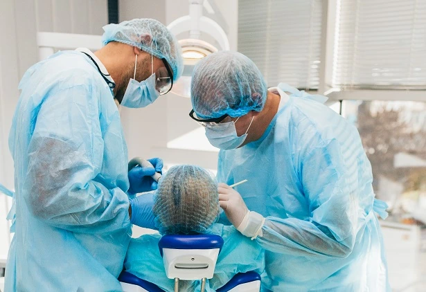 Стоматологія «Dentistman» (Дентістмен на Голосіївській)