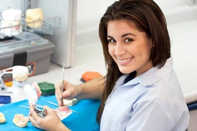 Dental technician in Kyiv Зубной техник в Киеве