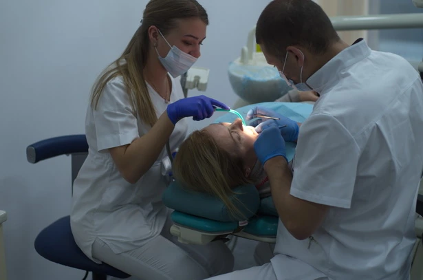 Стоматологія «Burov Clinic» (Буров Клінік)