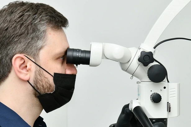 Стоматологія «Andreev Dental Clinic» (Андрєєв Дентал Клиник)