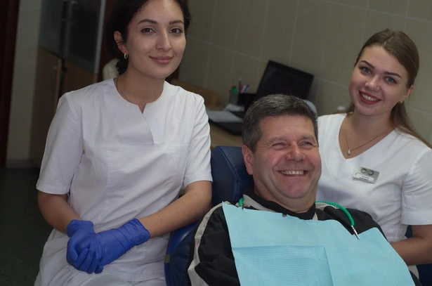Стоматологія «Burov Clinic» (Буров Клінік)