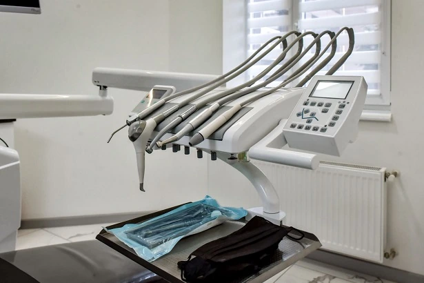 Dentistry "Emily Dental Clinic" (Emily Dental Clinic)