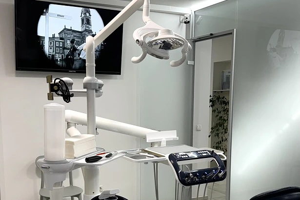 Стоматологія «Dental Guru» (Дентал Гуру)