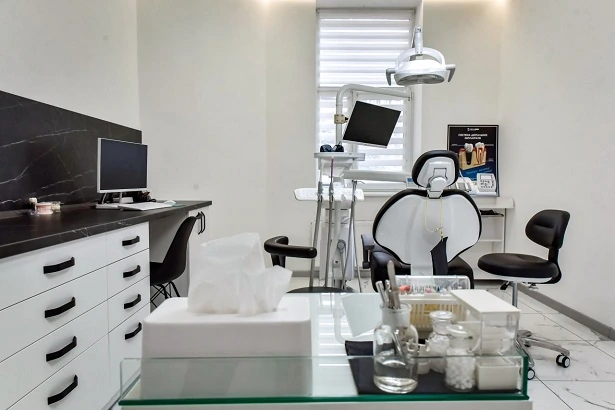 Dentistry "Emily Dental Clinic" (Emily Dental Clinic)