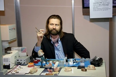 Dental Technician Зубной техник