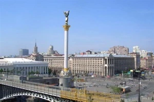 Стоматології біля метро - Золоті ворота